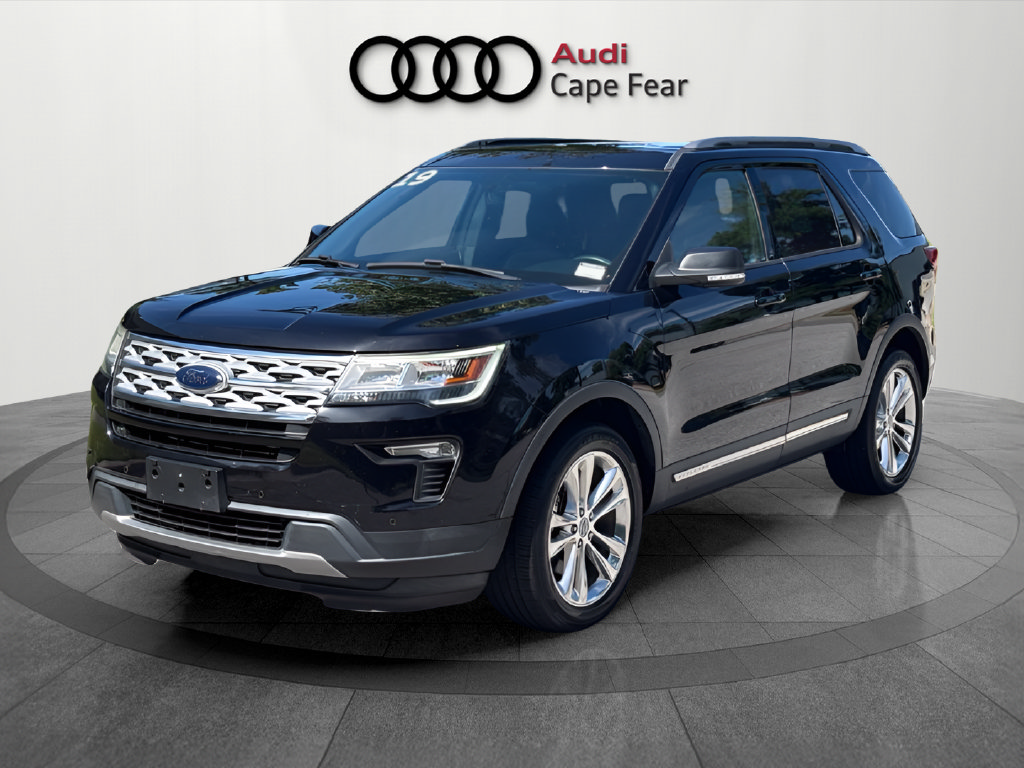 Used 2019 Ford Explorer XLT w/ Equipment Group 202A AWD/4WD image 1