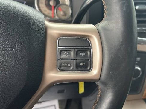 Used 2014 RAM 3500 Laramie Longhorn image 16