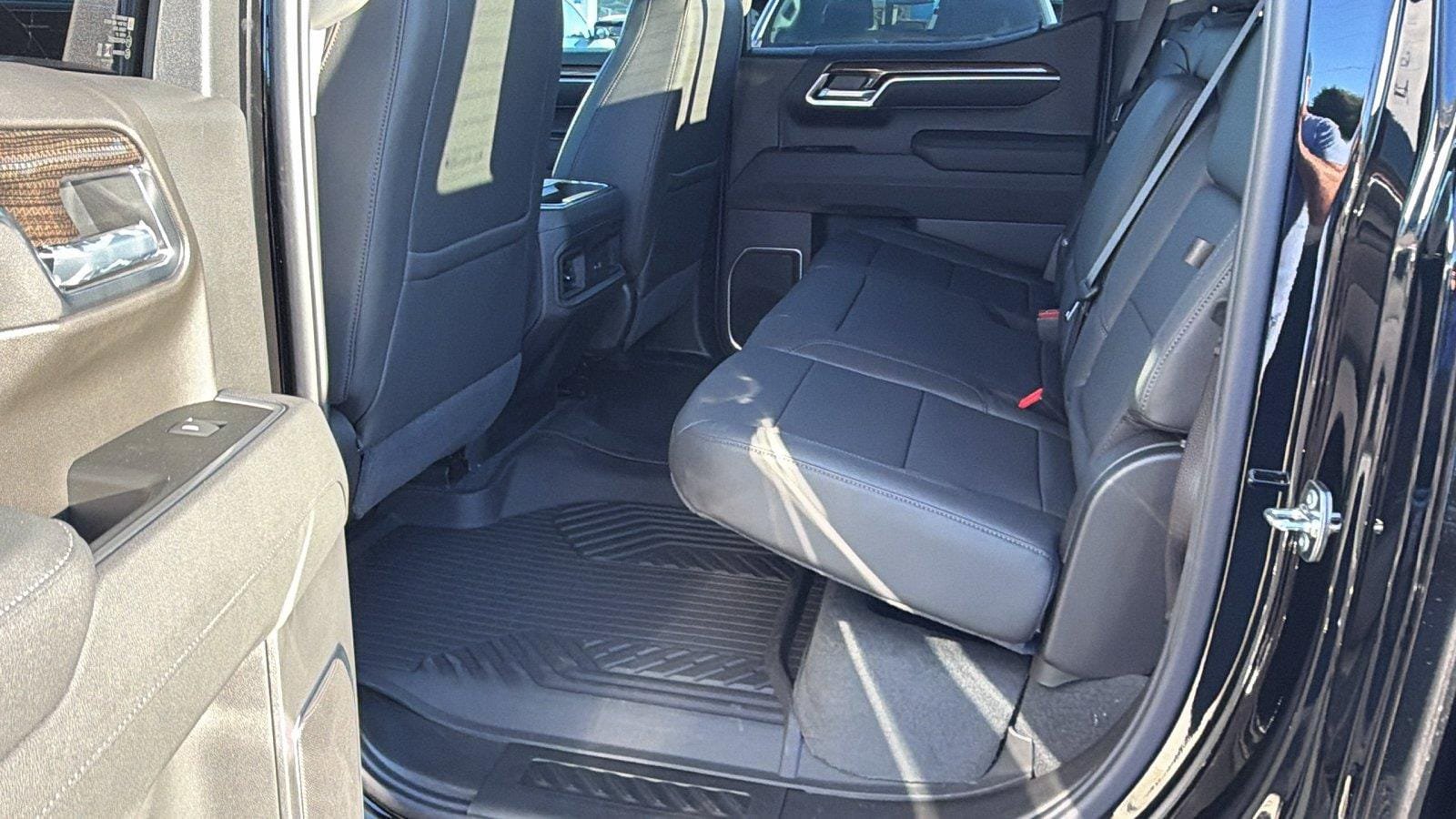 New 2026 Chevrolet Silverado 1500 RST AWD/4WD image 19