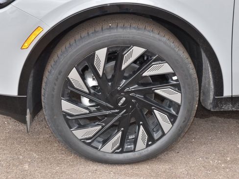 New 2026 Lincoln Nautilus Reserve AWD/4WD image 46