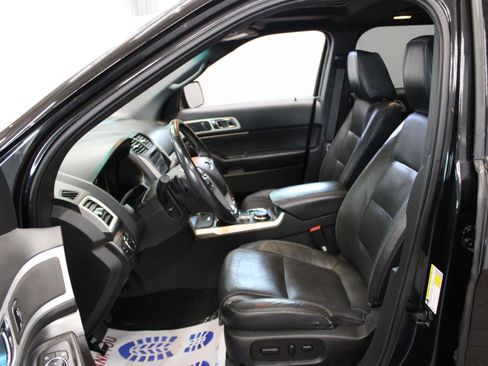 Used 2014 Ford Explorer Sport w/ Equipment Group 401A AWD/4WD image 9