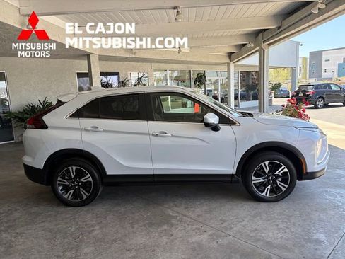 Used 2025 Mitsubishi Eclipse Cross SE AWD/4WD image 2