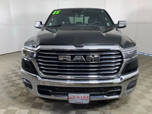 Used 2025 RAM 1500 Laramie AWD/4WD image 4