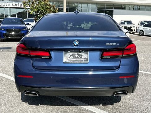 Used 2023 BMW 530e w/ Premium Package RWD image 4