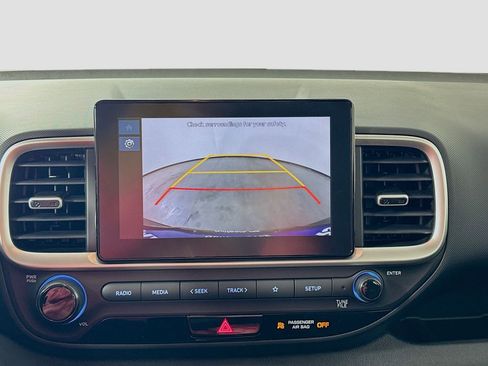 New 2026 Hyundai Venue SE image 13