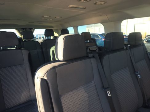 Used 2023 Ford Transit 350 XLT image 17