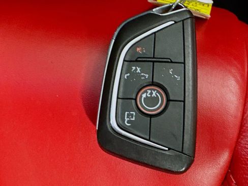 Used 2020 Chevrolet Corvette Stingray Preferred Conv w/ 2LT Preferred Equipment Group RWD image 32