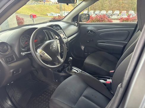 Used 2018 Nissan Versa S Plus image 7