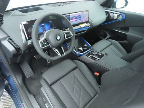 Used 2026 BMW X3 xDrive30i w/ Premium Package AWD/4WD image 9