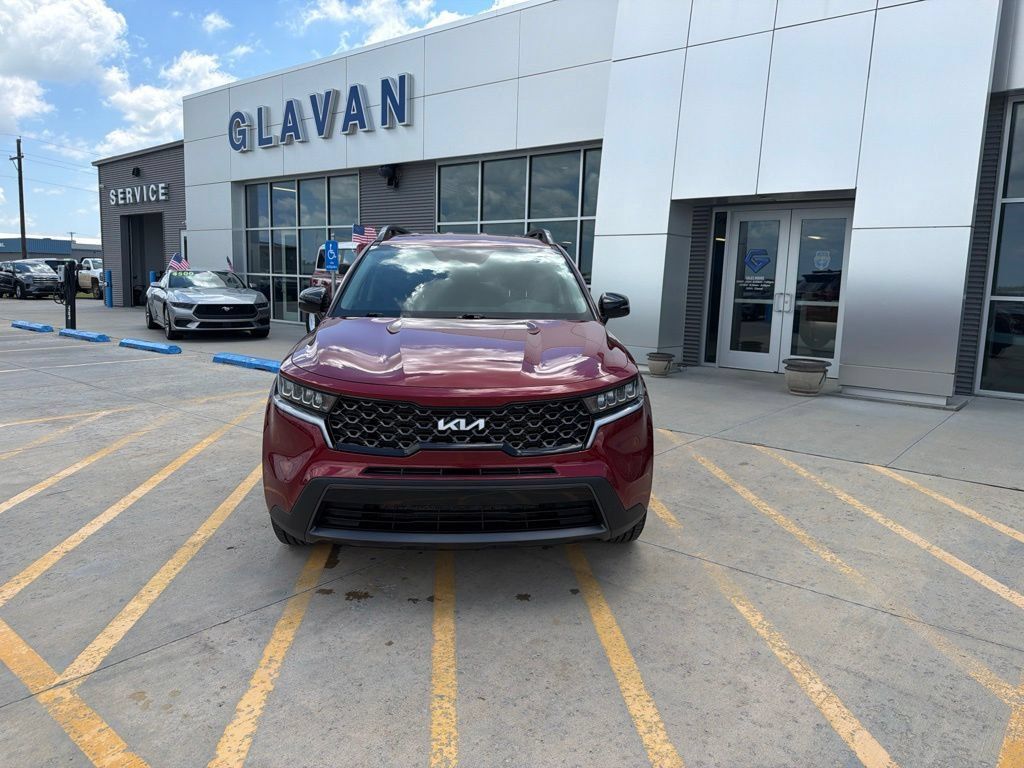 Used 2022 Kia Sorento S AWD/4WD image 2