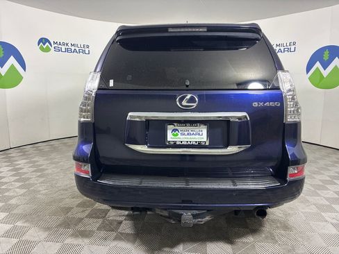 Used 2017 Lexus GX 460 Luxury w/ Preferred Accessory Package AWD/4WD image 6