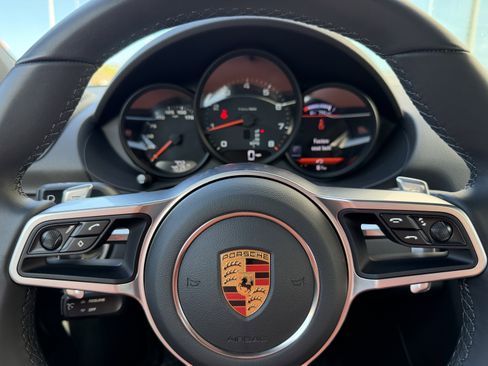 Certified 2021 Porsche 718 Cayman image 31