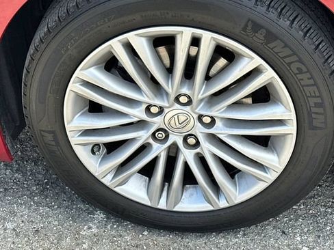 Used 2016 Lexus ES 350 FWD image 4