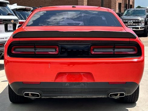 Used 2023 Dodge Challenger SXT w/ Blacktop Package RWD image 5