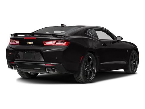 Used 2017 Chevrolet Camaro SS RWD image 5