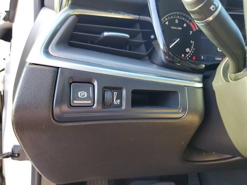 Used 2023 Cadillac XT5 Luxury FWD image 29