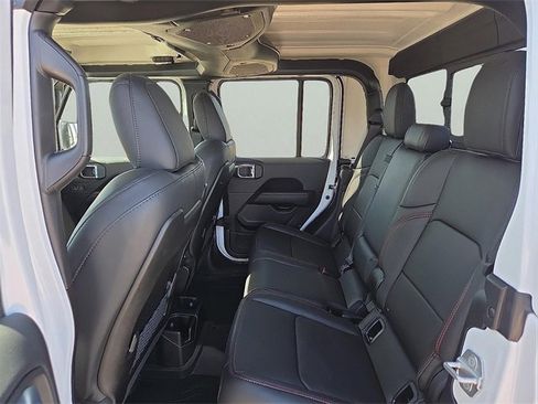 New 2026 Jeep Gladiator Rubicon image 10