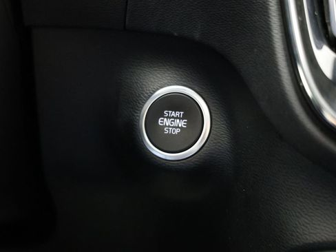Used 2020 Volvo XC40 T5 Inscription w/ Protection Package Premier AWD/4WD image 19