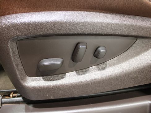 Used 2015 Chevrolet Silverado 2500 High Country image 4