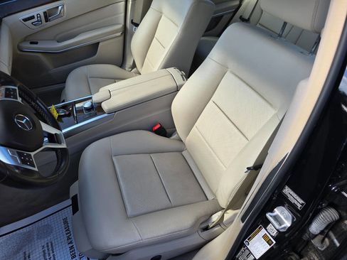 Used 2015 Mercedes-Benz E 250 BlueTEC 4MATIC Sedan w/ Premium 1 Package image 12