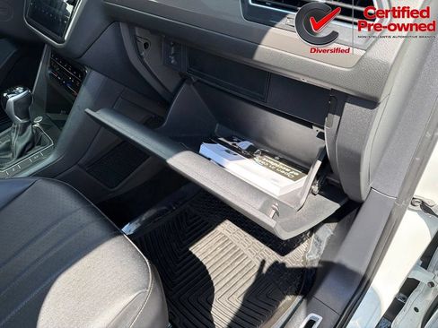 Used 2022 Volkswagen Tiguan SE R-Line FWD image 36