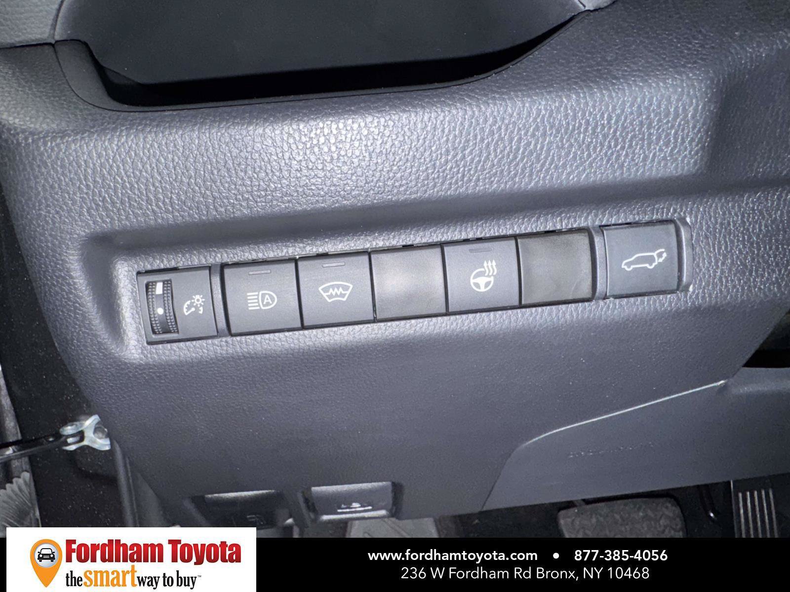 Used 2024 Toyota RAV4 XLE Premium w/ Weather Package AWD/4WD image 20