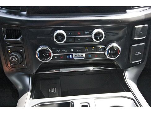 Certified 2026 Ford F150 Lariat w/ FX4 Off-Road Package AWD/4WD image 25