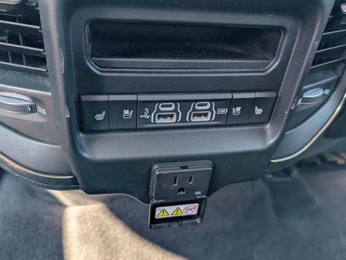 Used 2020 RAM 1500 Limited image 16