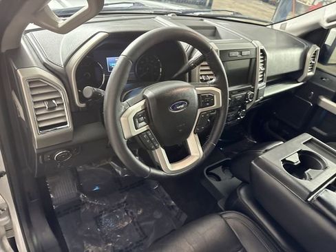 Used 2016 Ford F150 Lariat w/ Trailer Tow Package image 22