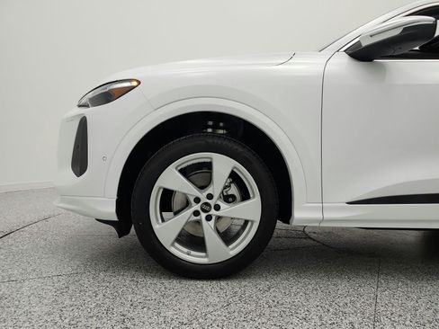 New 2026 Audi Q5 Premium Plus AWD/4WD image 13