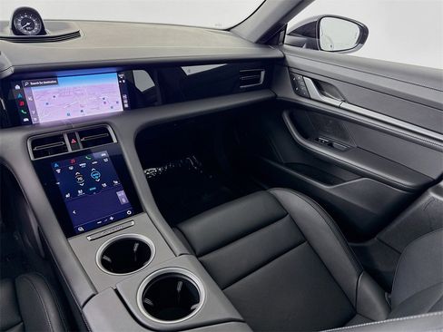 Used 2025 Porsche Taycan image 26