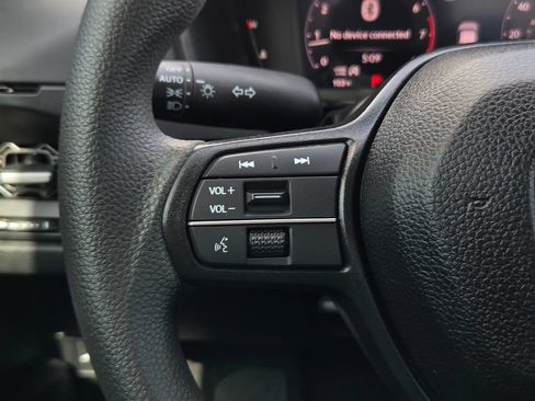 Used 2025 Honda Accord SE image 24