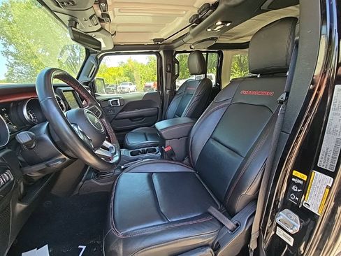 Used 2022 Jeep Wrangler Unlimited Rubicon w/ Xtreme Recon 35" Tire Package AWD/4WD image 14
