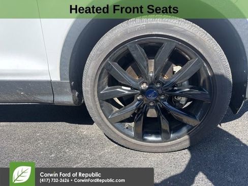 Used 2018 Ford Escape SE w/ SE Sport Appearance Package AWD/4WD image 4