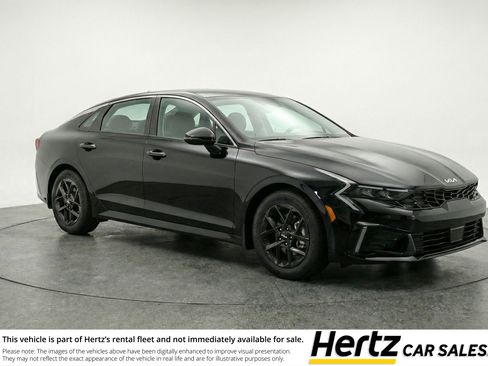 Used 2025 Kia K5 LXS FWD image 1