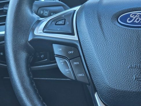 Used 2024 Ford Edge Titanium image 18