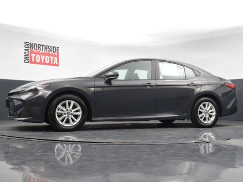 Used 2025 Toyota Camry LE image 25