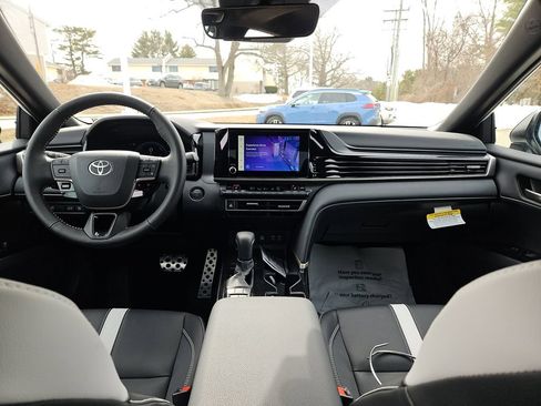 New 2026 Toyota Camry Hybrid w/ Convenience Package AWD/4WD image 7