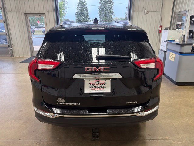 Used 2024 GMC Terrain SLT AWD/4WD image 6