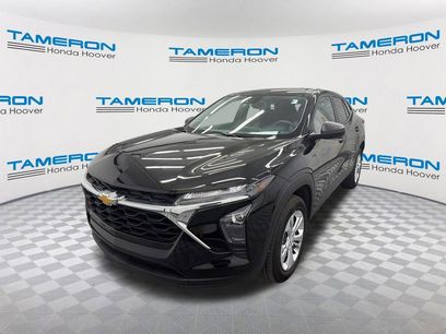 Used 2025 Chevrolet Trax LS