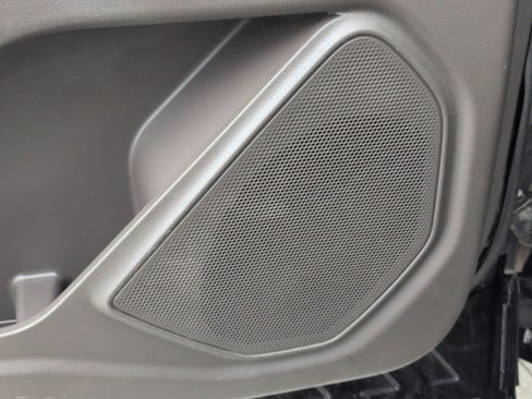 Used 2020 Ford Explorer Platinum image 14