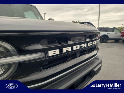 Used 2023 Ford Bronco Outer Banks image 23