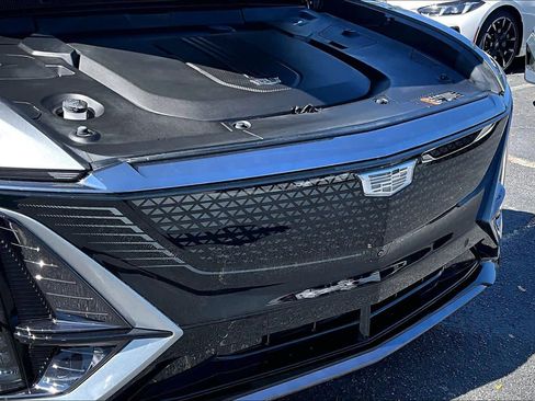 Used 2024 Cadillac Lyriq Sport image 28