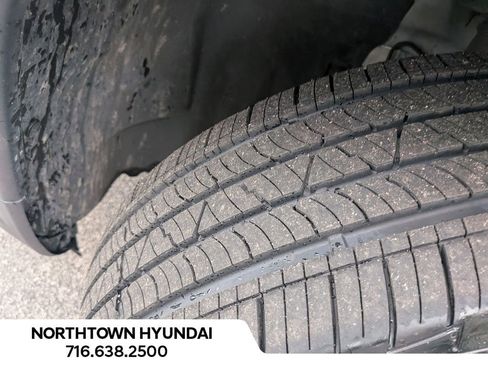 Used 2024 Jeep Compass Latitude image 35