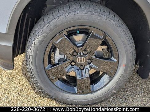 New 2026 Honda Ridgeline Black Edition image 11