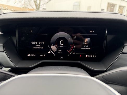 New 2026 GMC Acadia Elevation w/ Elevation Premium Package AWD/4WD image 16