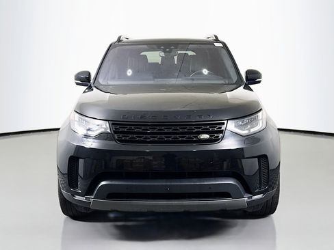 Used 2017 Land Rover Discovery HSE Luxury image 2
