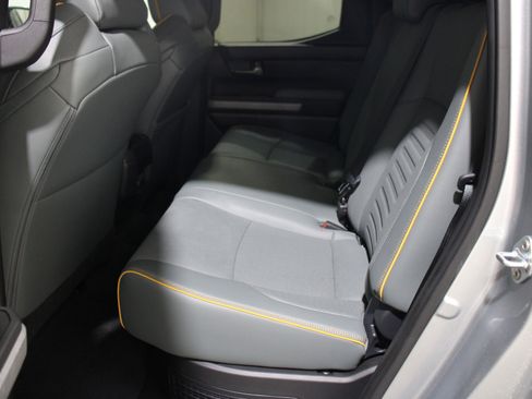 Used 2025 Toyota Tacoma 4x4 Double Cab Hybrid image 25