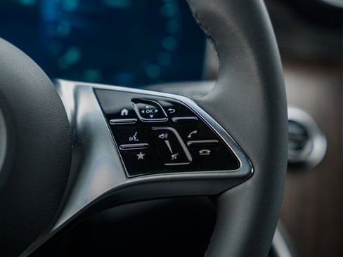 New 2026 Mercedes-Benz GLC 300 4MATIC image 27
