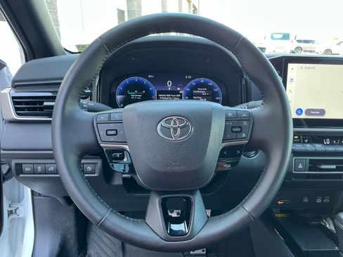 Used 2026 Toyota Camry XSE FWD image 9